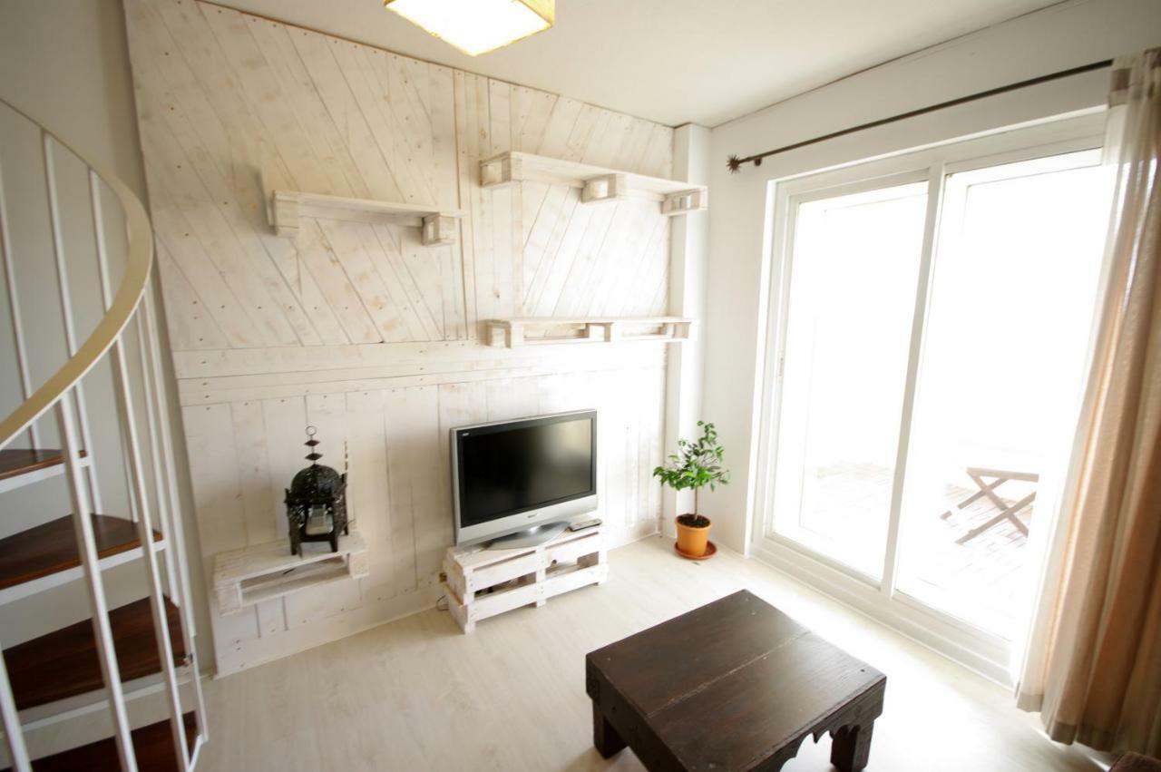 Livingtarifa Apartamento Nano Extérieur photo